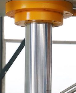 Prensas hidráulicas para la fabricación de carretillas